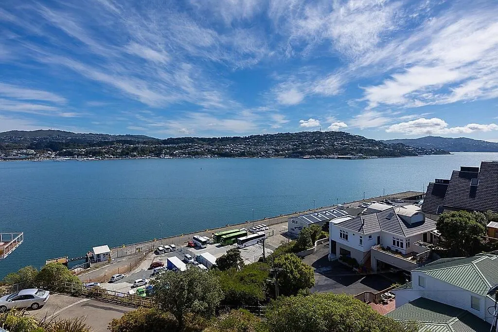Luxurious Brand New Spacious 1 Bedroom Wellington